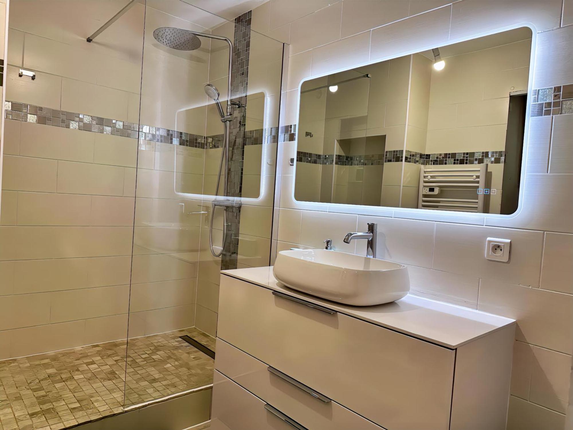 Cozy 3 Bedroom Apartment Dans Republique Παρίσι Εξωτερικό φωτογραφία